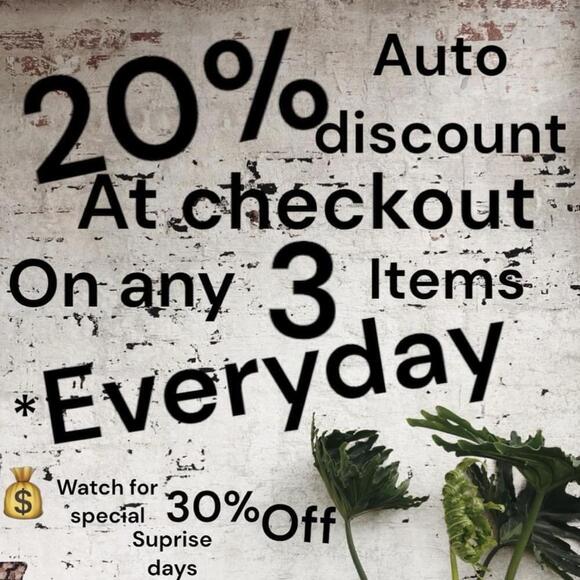 COLEBROOKE by Windsmore black & white chiffon colour block flowy top. - Picture 10 of 12